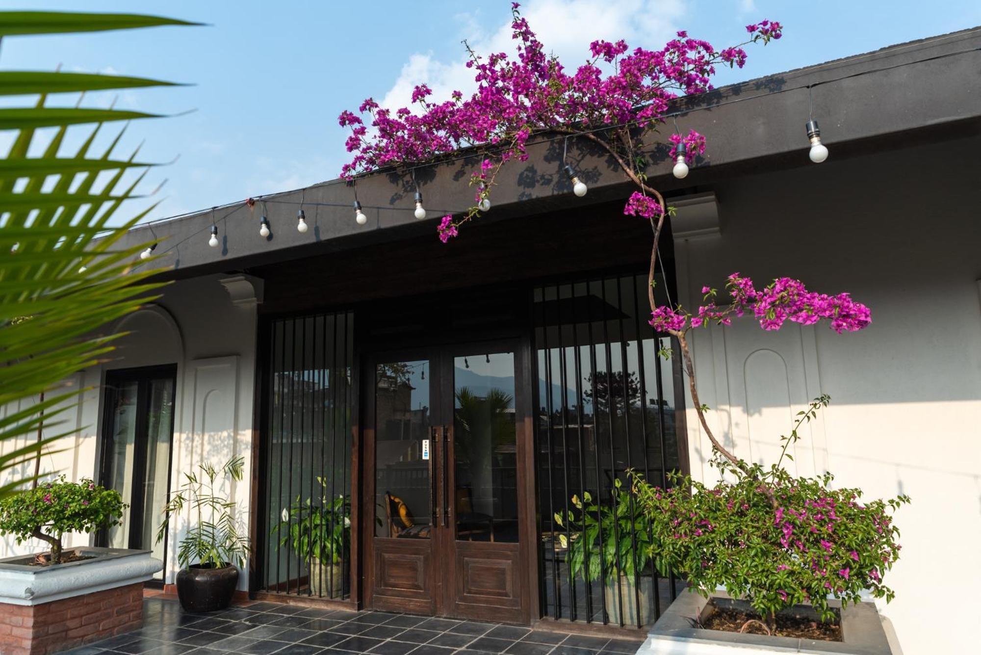 Hotel Roadhouse, Thamel, Kathmandu- Contemporary Boutique Buitenkant foto