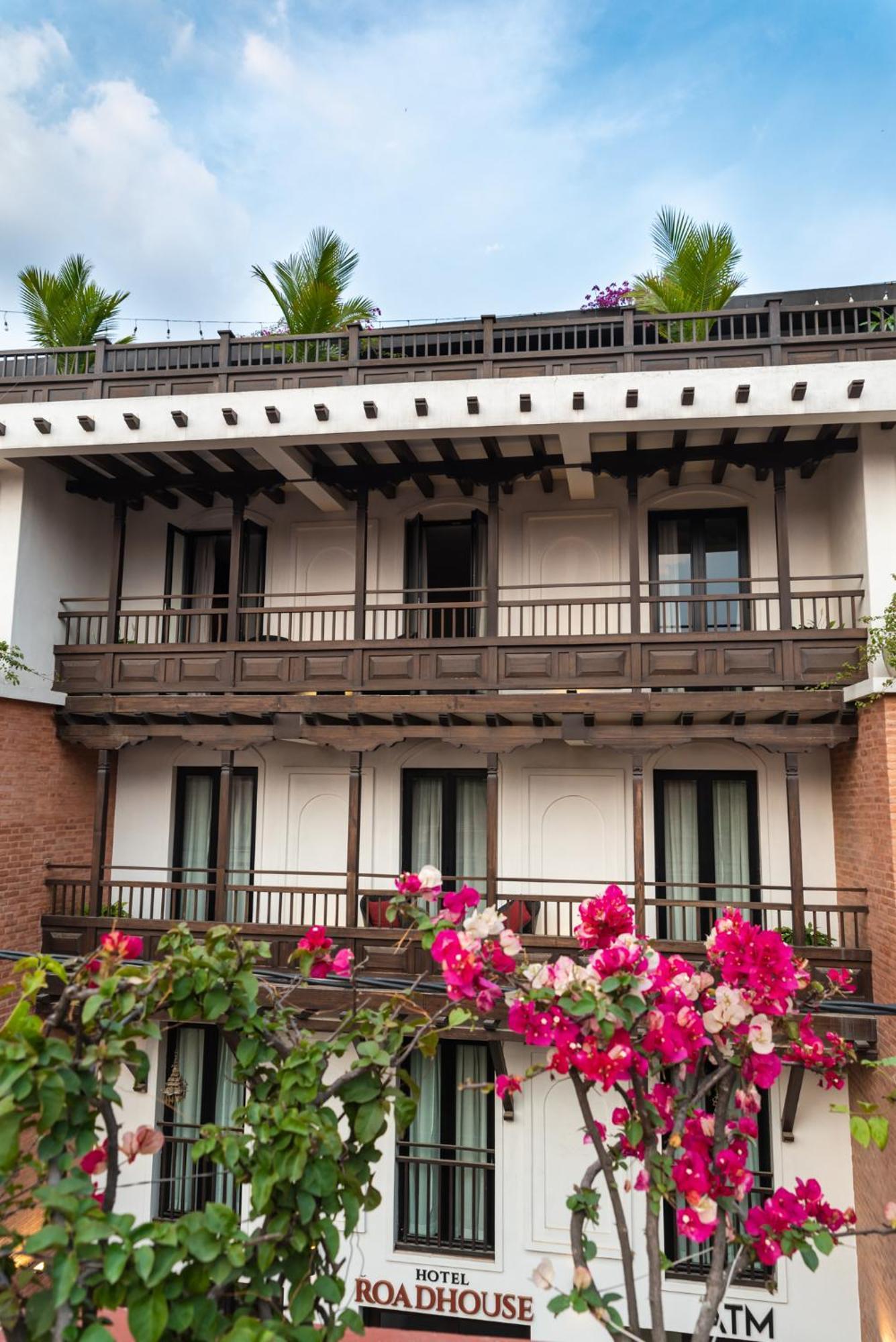 Hotel Roadhouse, Thamel, Kathmandu- Contemporary Boutique Buitenkant foto