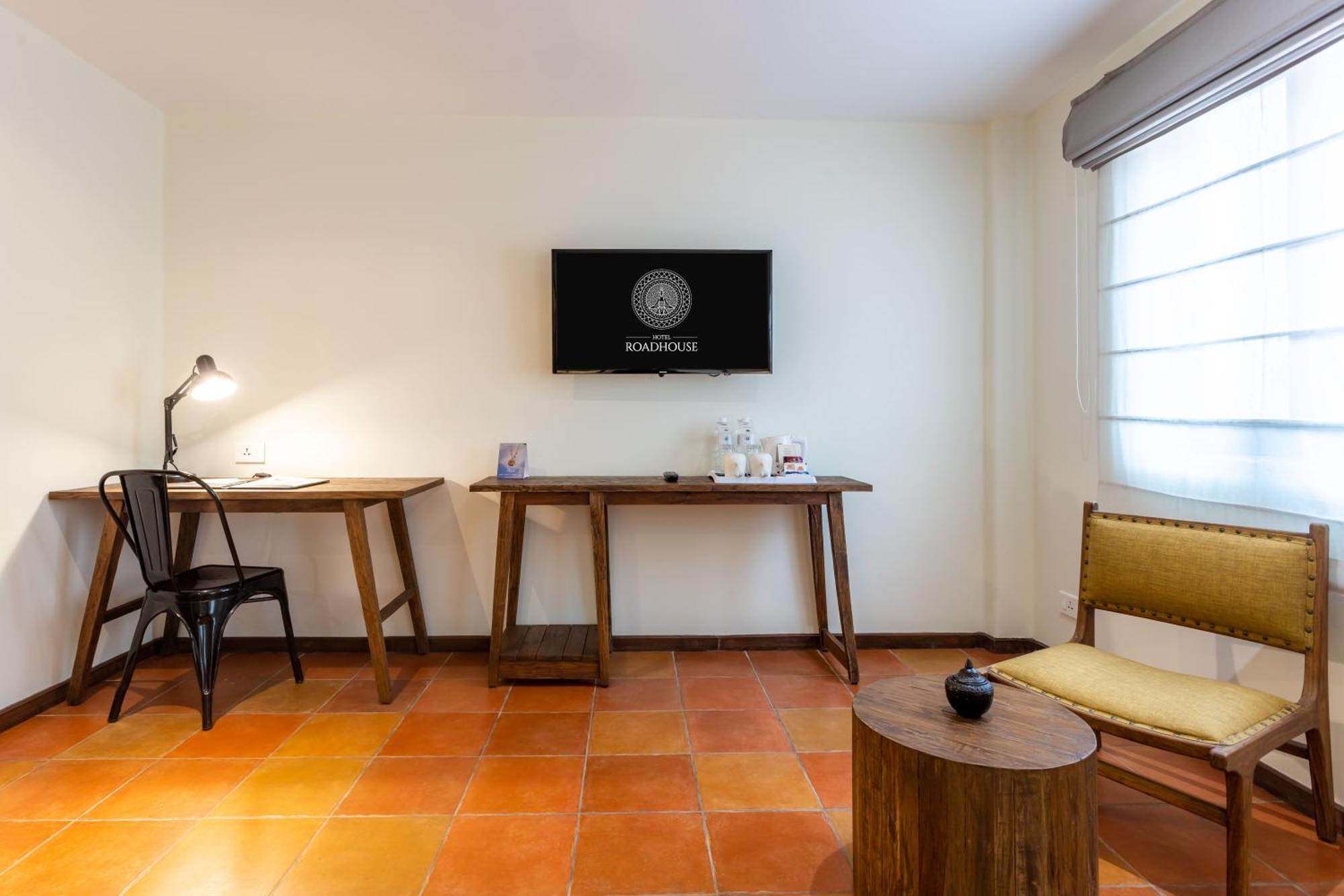Hotel Roadhouse, Thamel, Kathmandu- Contemporary Boutique Buitenkant foto