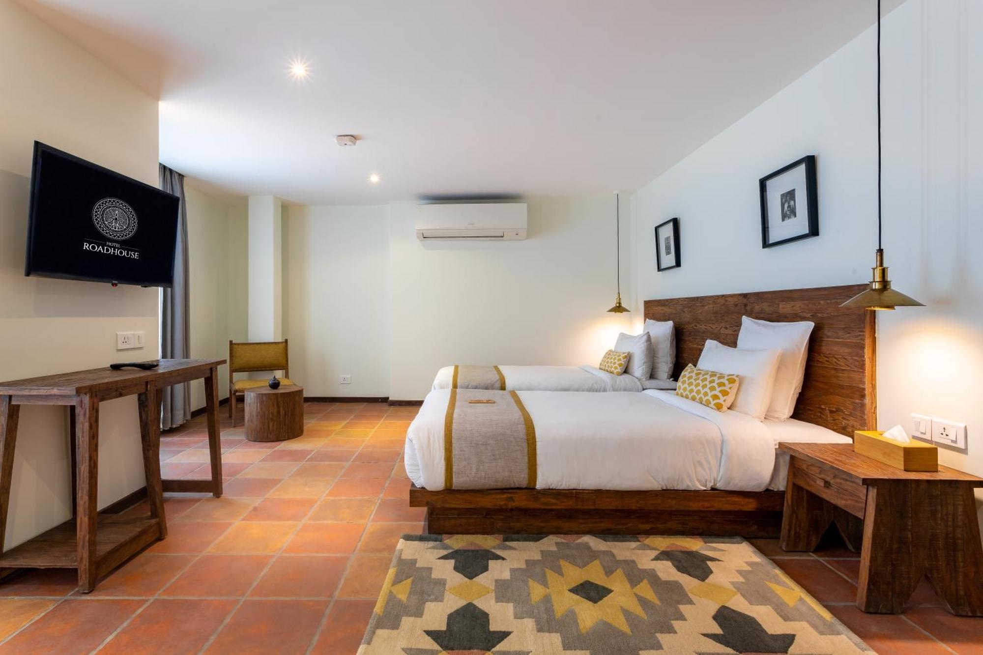 Hotel Roadhouse, Thamel, Kathmandu- Contemporary Boutique Buitenkant foto