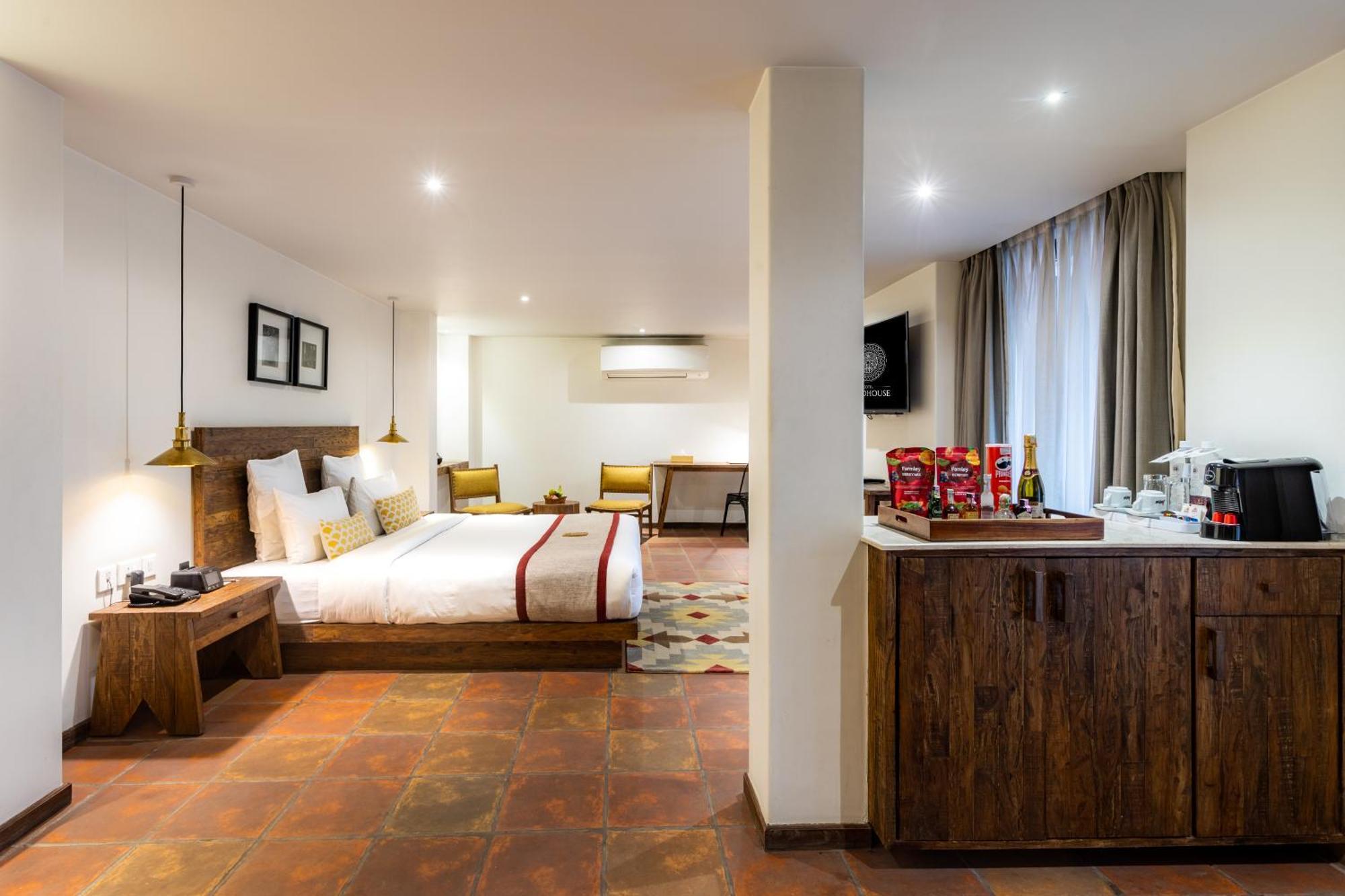 Hotel Roadhouse, Thamel, Kathmandu- Contemporary Boutique Buitenkant foto