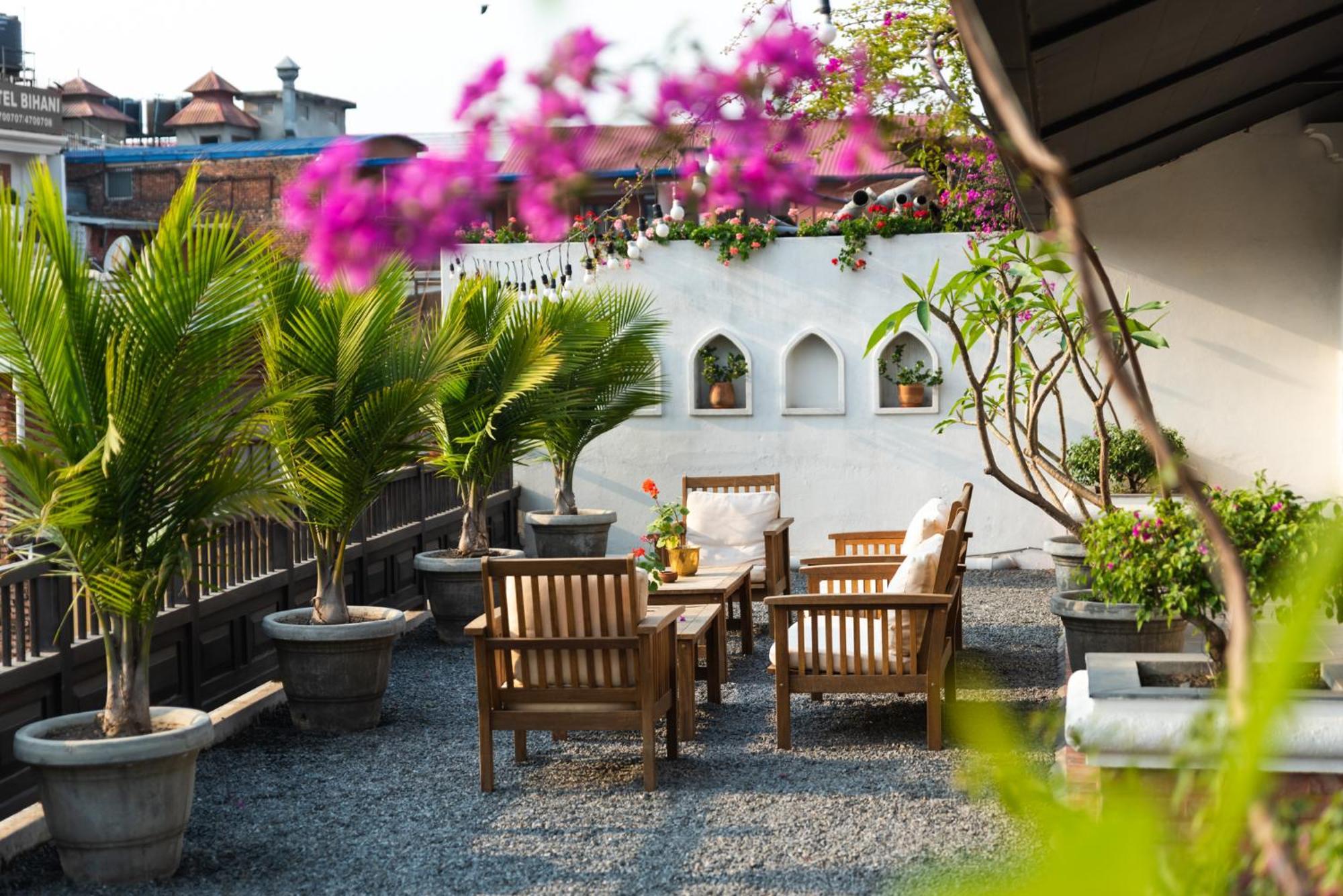 Hotel Roadhouse, Thamel, Kathmandu- Contemporary Boutique Buitenkant foto